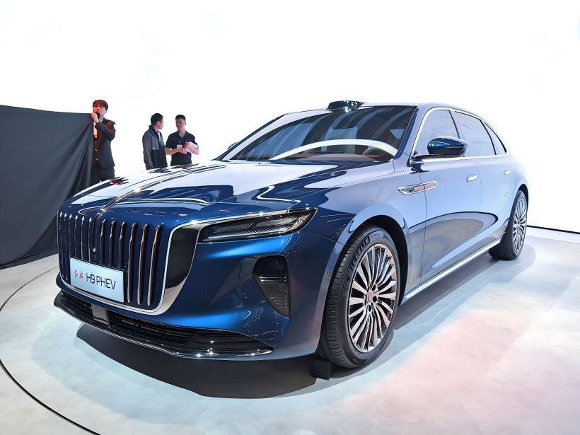 Hongqi H9 PHEV, mille toiteallikaks on 2,0T pistik - hübriidse jõuülekandega ja aktiivse vedrustusega varustatud, käivitatakse 2025. aasta teisel poolel.